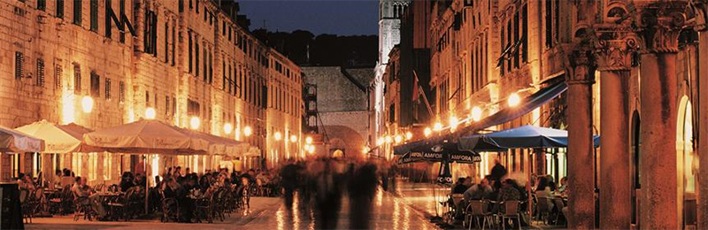 Dubrovnik Old Town by night, source: Croatia Tourist Board